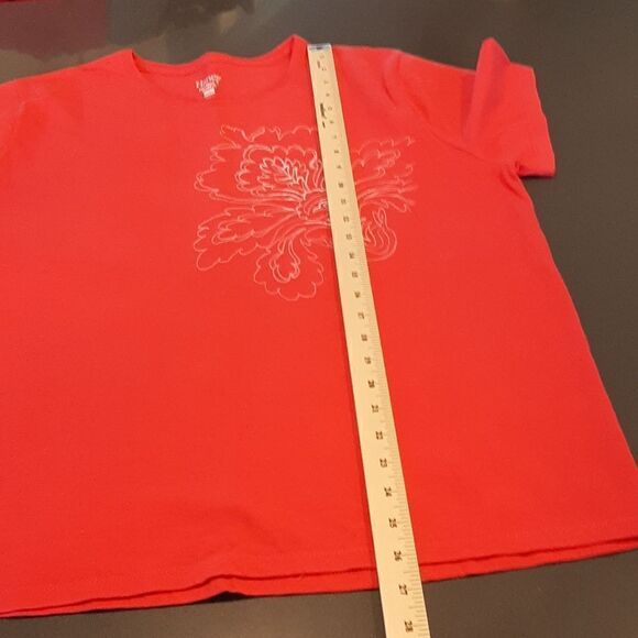 Hanes Perfect T Relaxed Fit Tee Shirt with Silver/Pink Flower - Picture 6 of 6